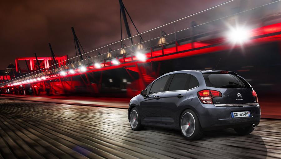  Citroen C3 PS Vita 2012 года  (фото 7 из 23)